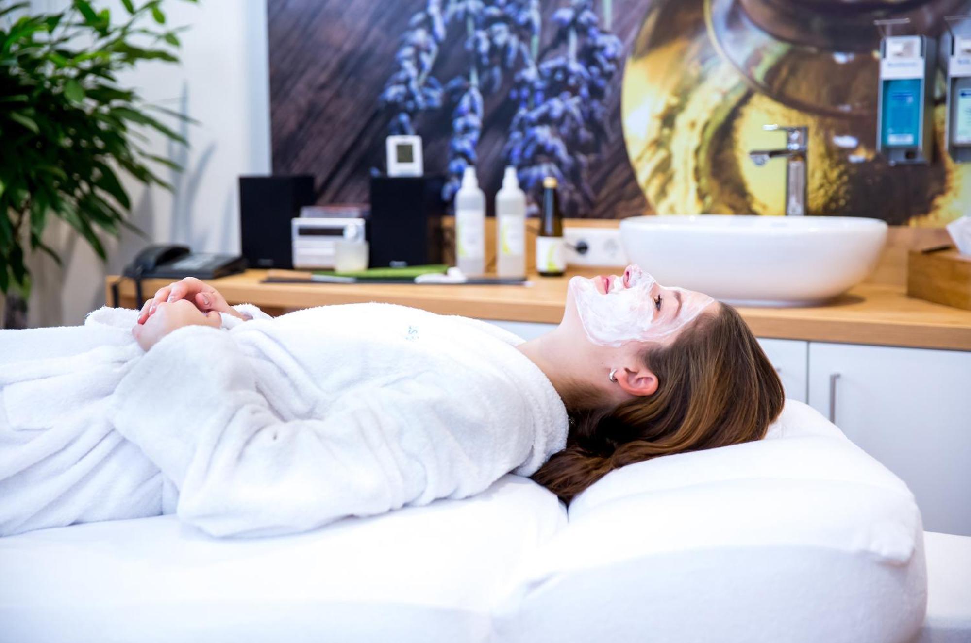 Plus Punkt Private Spa Weingarten  Eksteriør billede